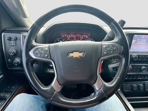 Used 2015 Chevrolet Silverado 3500 LTZ image 13
