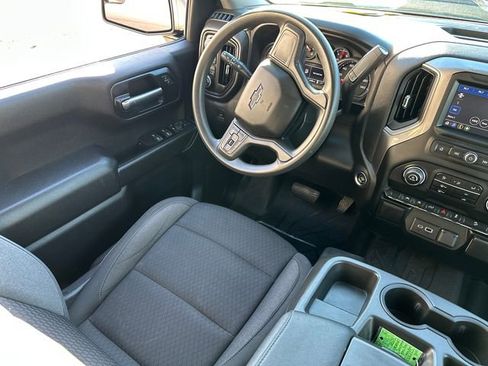 Used 2023 Chevrolet Silverado 1500 Custom Trail Boss w/ LPO, Dark Essentials Package image 18