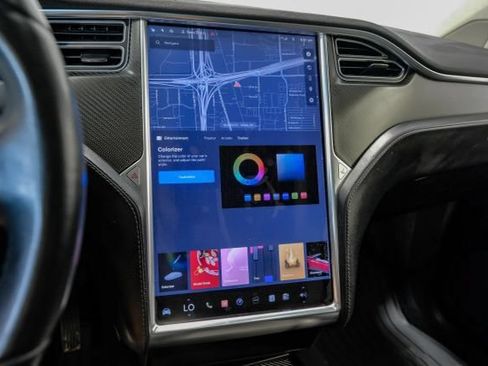Used 2016 Tesla Model X 90D AWD/4WD image 38