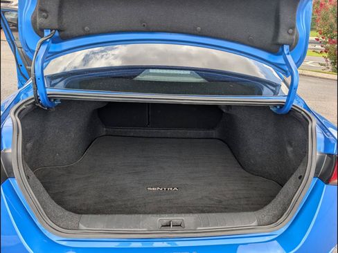 Used 2022 Nissan Sentra SV w/ All-Weather Package FWD image 19