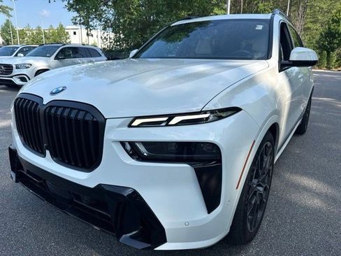 Used 2024 BMW X7 xDrive40i w/ Executive Package AWD/4WD image 1