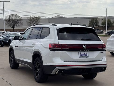 New 2026 Volkswagen Atlas Peak Edition AWD/4WD image 7