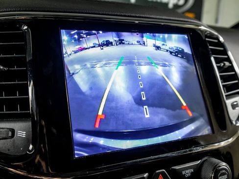 Used 2020 Jeep Grand Cherokee High Altitude image 20