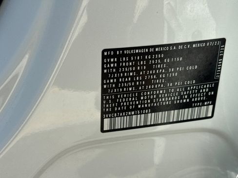 Used 2022 Volkswagen Tiguan SE R-Line FWD image 37