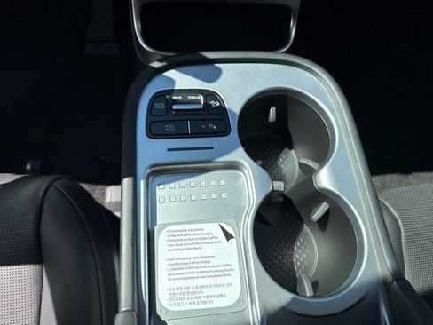 New 2026 Hyundai Ioniq 9 SEL image 24