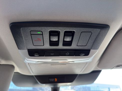 New 2026 Nissan Pathfinder SL image 23