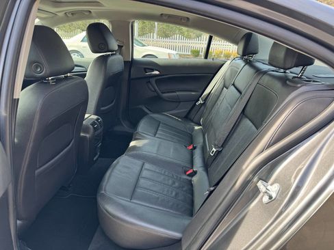 Used 2011 Buick Regal CXL Turbo w/ TO2 Preferred Equipment Group image 12