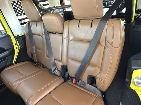Used 2023 Jeep Wrangler Unlimited Rubicon w/ Xtreme 35 Tire Package AWD/4WD image 22