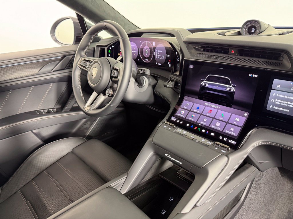Certified 2026 Porsche Cayenne Turbo AWD/4WD image 7