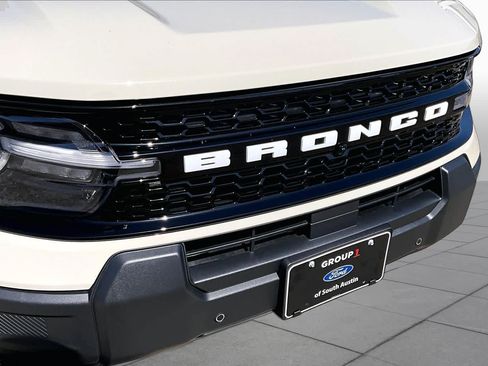 Used 2025 Ford Bronco Sport Outer Banks w/ Outer Banks Tech Package+ AWD/4WD image 30