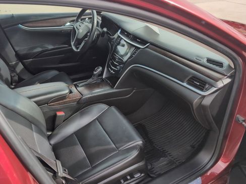 Used 2018 Cadillac XTS Luxury w/ Driver Awareness Package image 22