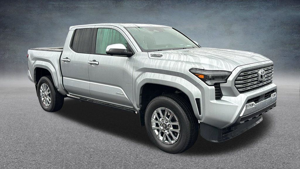 Used 2025 Toyota Tacoma Limited AWD/4WD image 3