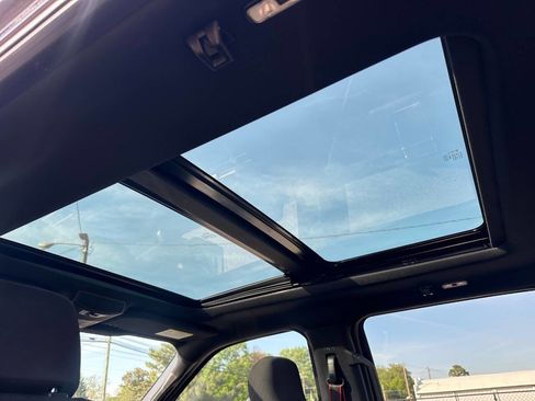 Used 2018 Ford F150 XLT w/ Equipment Group 302A Luxury image 30