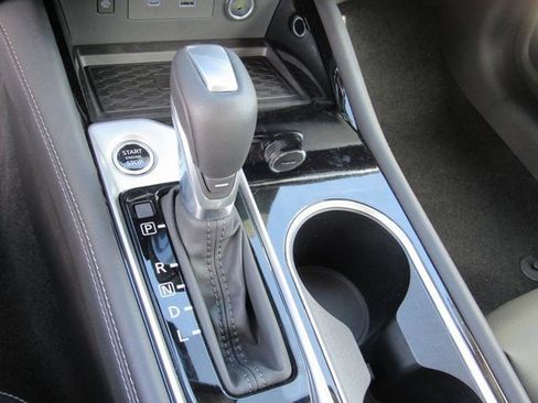 New 2025 Nissan Altima 2.5 SL image 16