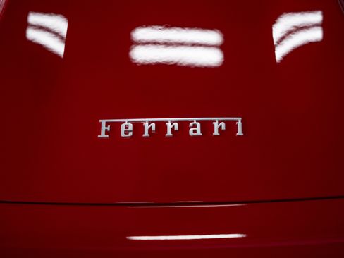 Used 2012 Ferrari 458 Spider RWD image 17
