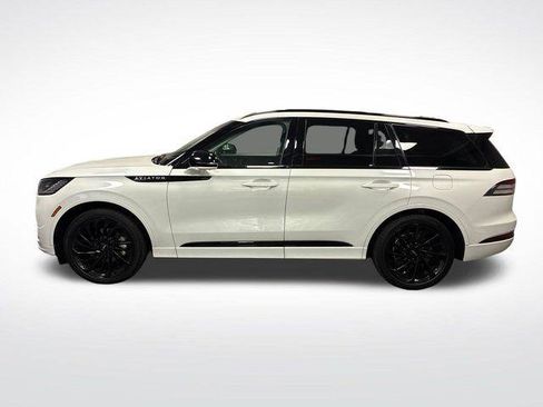Used 2025 Lincoln Aviator Reserve w/ Jet Appearance Package RWD image 33