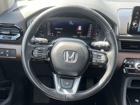 Used 2023 Honda Pilot Elite image 16