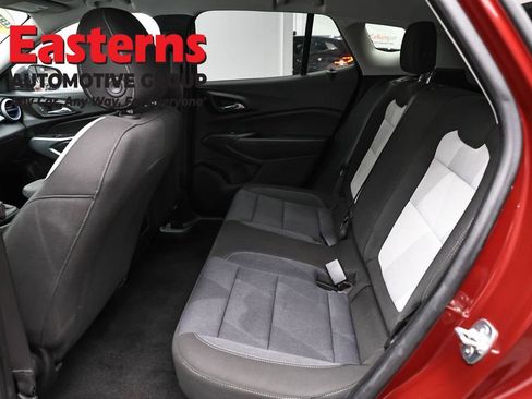 Used 2024 Chevrolet Trax LS FWD image 20