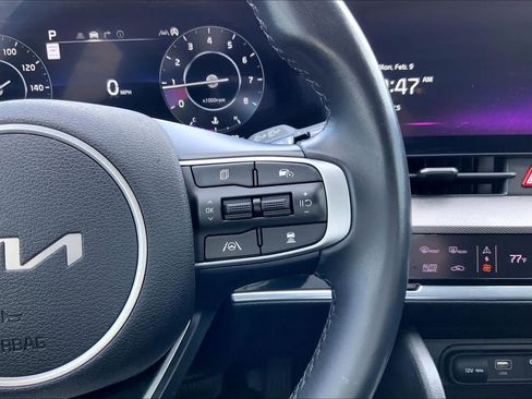 Used 2023 Kia Sportage SX image 25