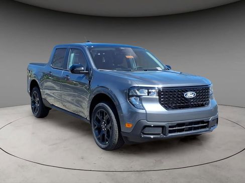 New 2026 Ford Maverick XLT image 14