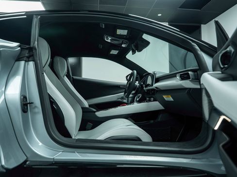 New 2026 Lotus Emira SE image 54