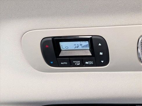 Used 2026 Honda Odyssey Touring image 19