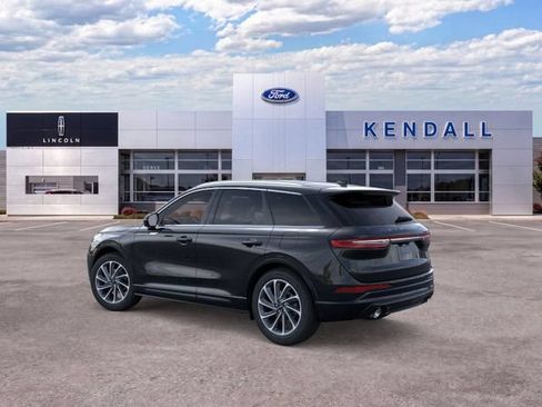 Used 2024 Lincoln Corsair Grand Touring AWD/4WD image 4