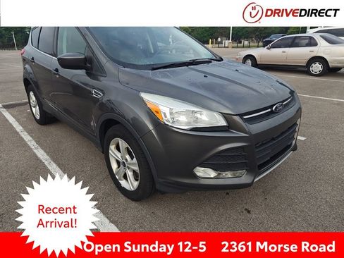 Used 2015 Ford Escape SE AWD/4WD image 1