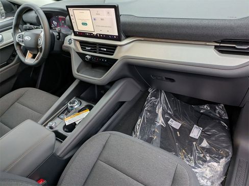 New 2026 Ford Explorer Active image 45