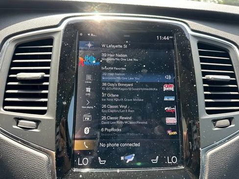 Used 2022 Volvo XC90 T5 Momentum w/ Climate Package AWD/4WD image 21