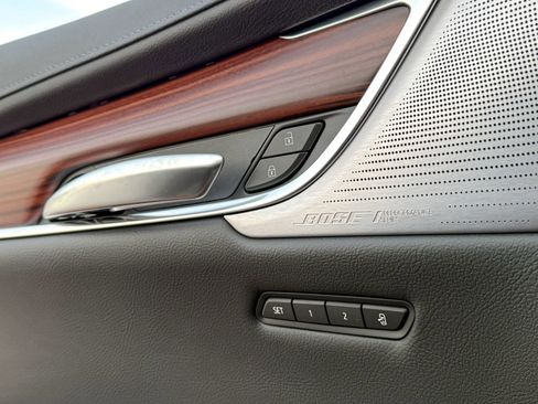 New 2025 Cadillac XT5 Premium Luxury image 15