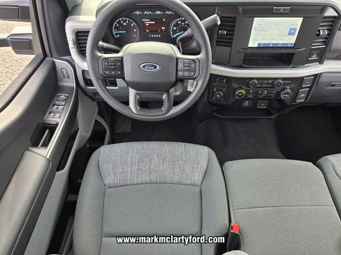 New 2026 Ford F250 XLT w/ FX4 Off-Road Package AWD/4WD image 8