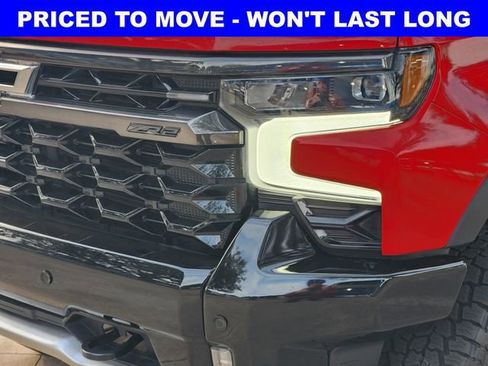 Used 2025 Chevrolet Silverado 1500 ZR2 w/ Technology Package AWD/4WD image 16