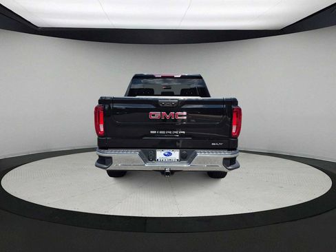Used 2025 GMC Sierra 1500 SLT AWD/4WD image 7