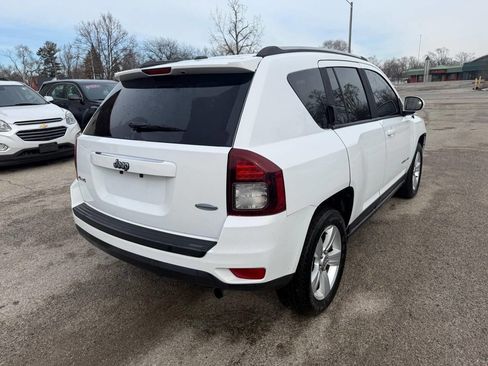 Used 2016 Jeep Compass Latitude image 5