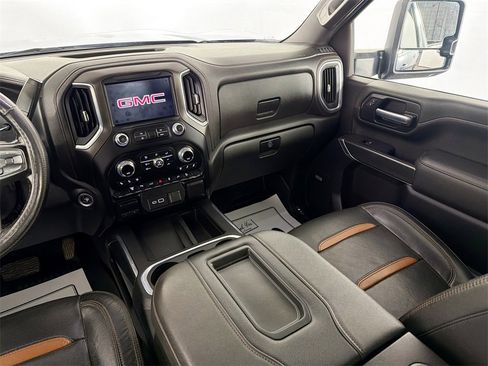 Used 2021 GMC Sierra 2500 AT4 w/ AT4 Preferred Package image 25