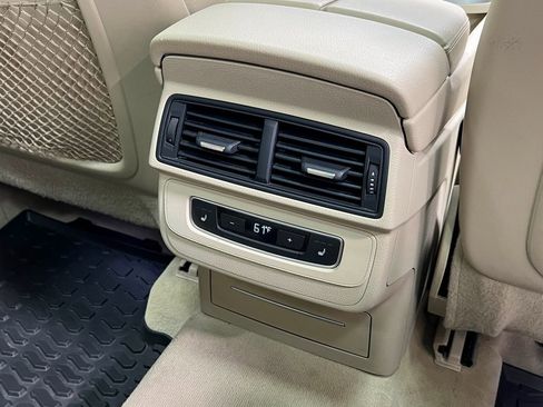 Used 2017 Audi Q7 3.0T Premium Plus w/ Premium Plus Package image 29