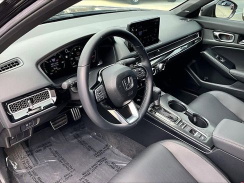 Used 2025 Honda Civic Sport Touring image 18