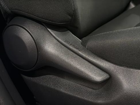 Used 2020 Toyota RAV4 LE w/ All Weather Liner Package AWD/4WD image 11