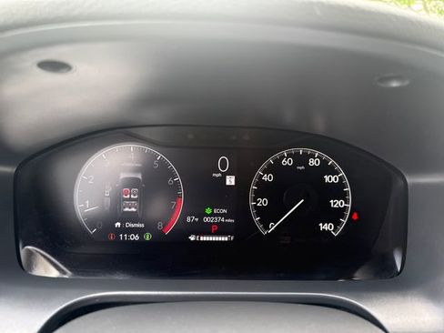 Certified 2025 Honda HR-V LX image 27
