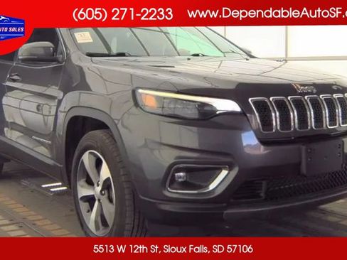 Used 2020 Jeep Cherokee Limited w/ Trailer Tow Group AWD/4WD image 1