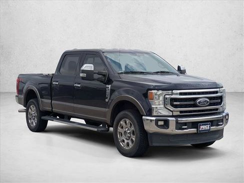 Used 2021 Ford F250 Lariat w/ Lariat Ultimate Package AWD/4WD image 3