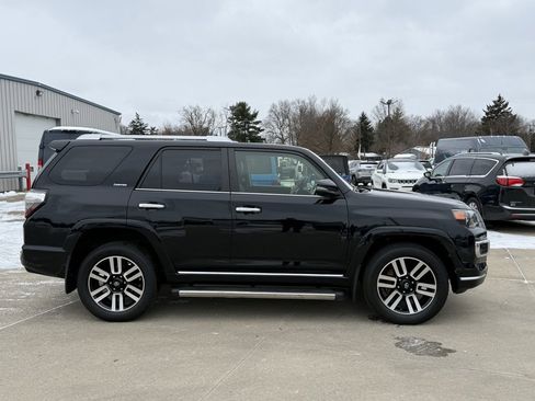Used 2020 Toyota 4Runner Limited image 8