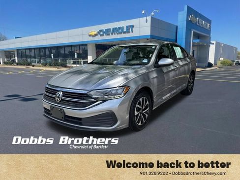 Used 2024 Volkswagen Jetta S FWD image 3