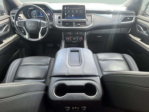 Used 2022 Chevrolet Tahoe Z71 w/ Off-Road Capability Package AWD/4WD image 18