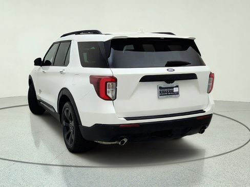 Used 2023 Ford Explorer ST-Line w/ Class IV Trailer Tow Package RWD image 10