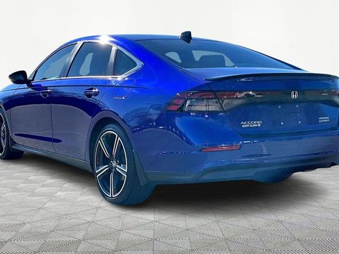 Used 2024 Honda Accord Sport image 5
