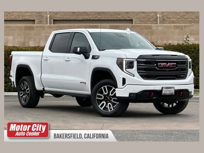 Certified 2025 GMC Sierra 1500 AT4 w/ AT4 Premium Package