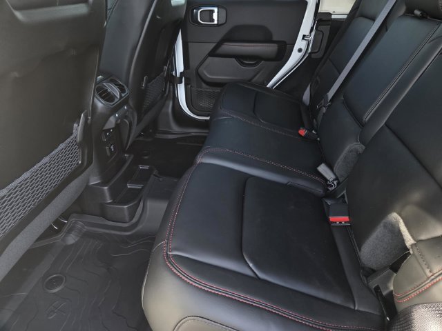 New 2027 Jeep Wrangler Unlimited Rubicon AWD/4WD image 24