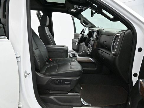 Used 2022 Chevrolet Silverado 2500 High Country AWD/4WD image 33